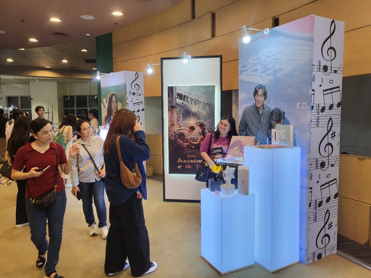 행사장 로비 전시