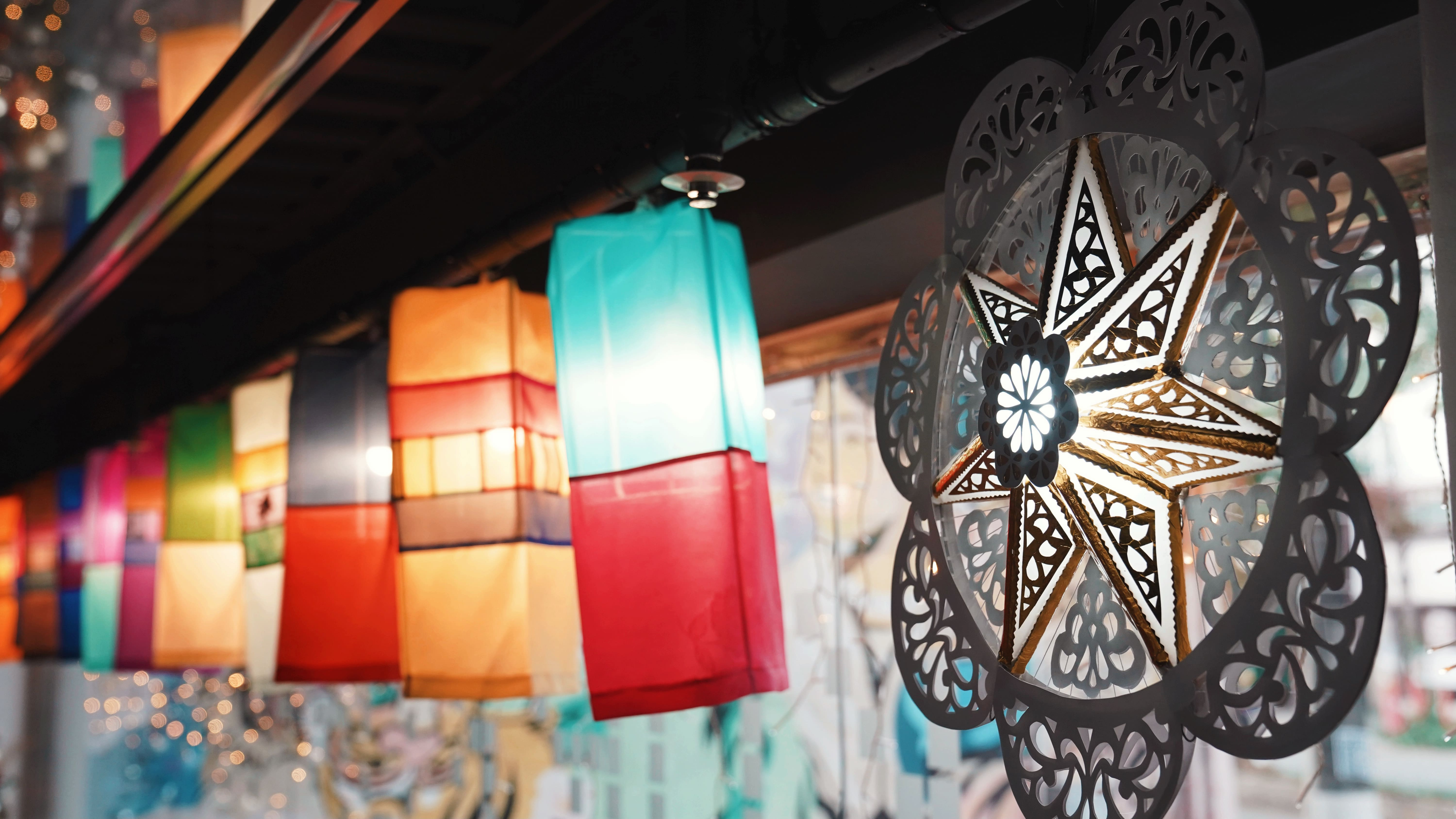 Parol & Jinju silk lantern display at KCC