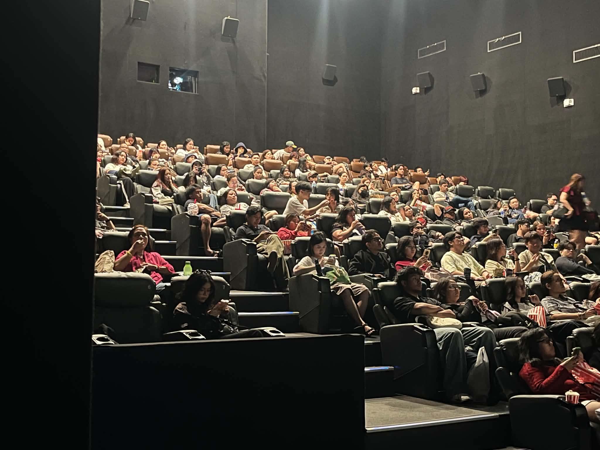 지역 한국 영화 상영회