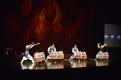 Filipino and Korean Talents Shine at the 2016 Philippines-Korea Cultural Exchange Festival